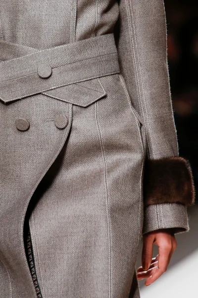 Look 22